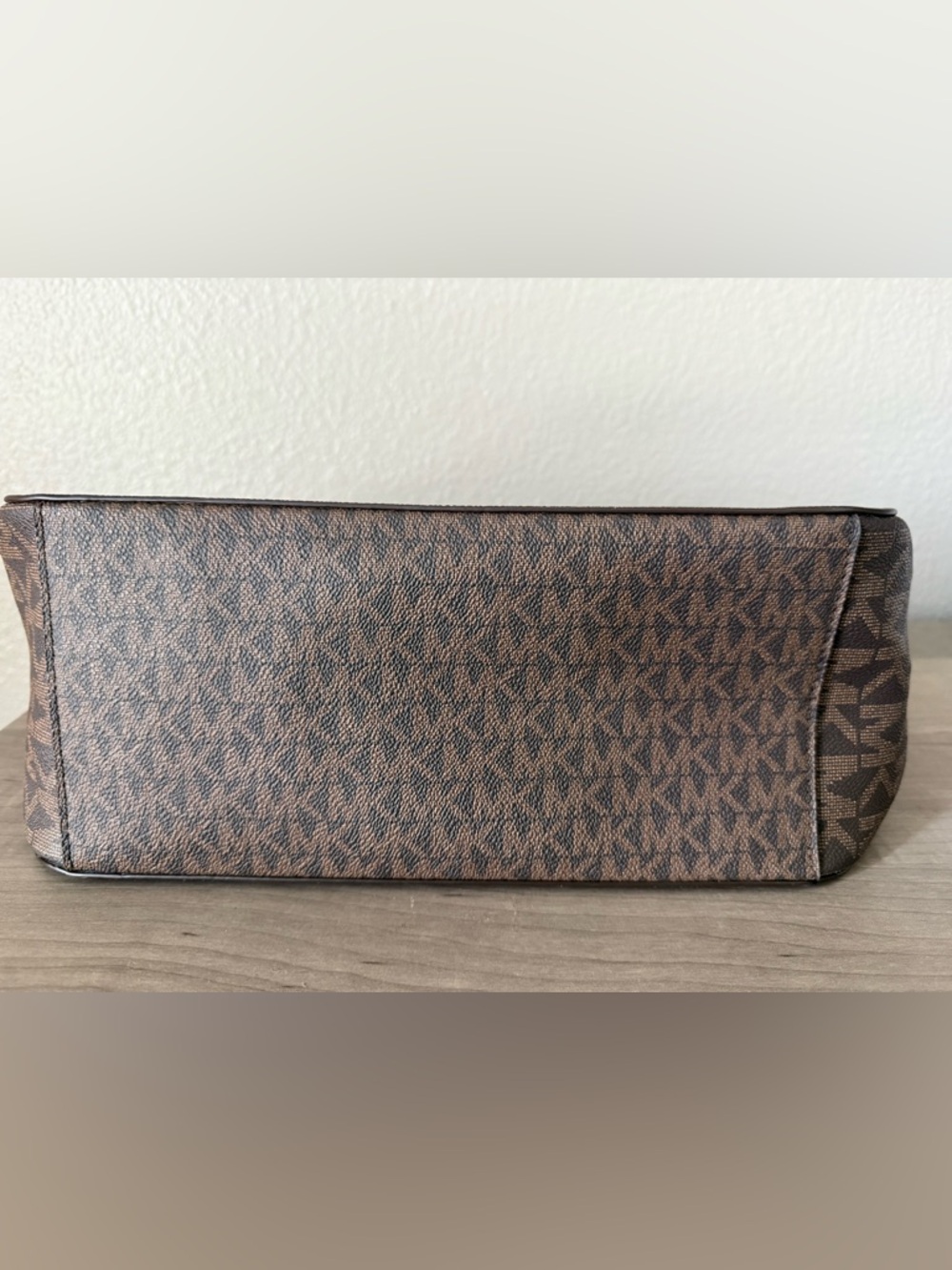 Michael Kors Jet Set -Dark Brown MK Signature Logo Shoulder Bag - Picture 7 of 15